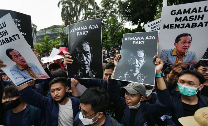 demo-21-april-mahasiswa-kita-akan-terus-mengawal-hingga-presiden-jokowi-selesai.jpg