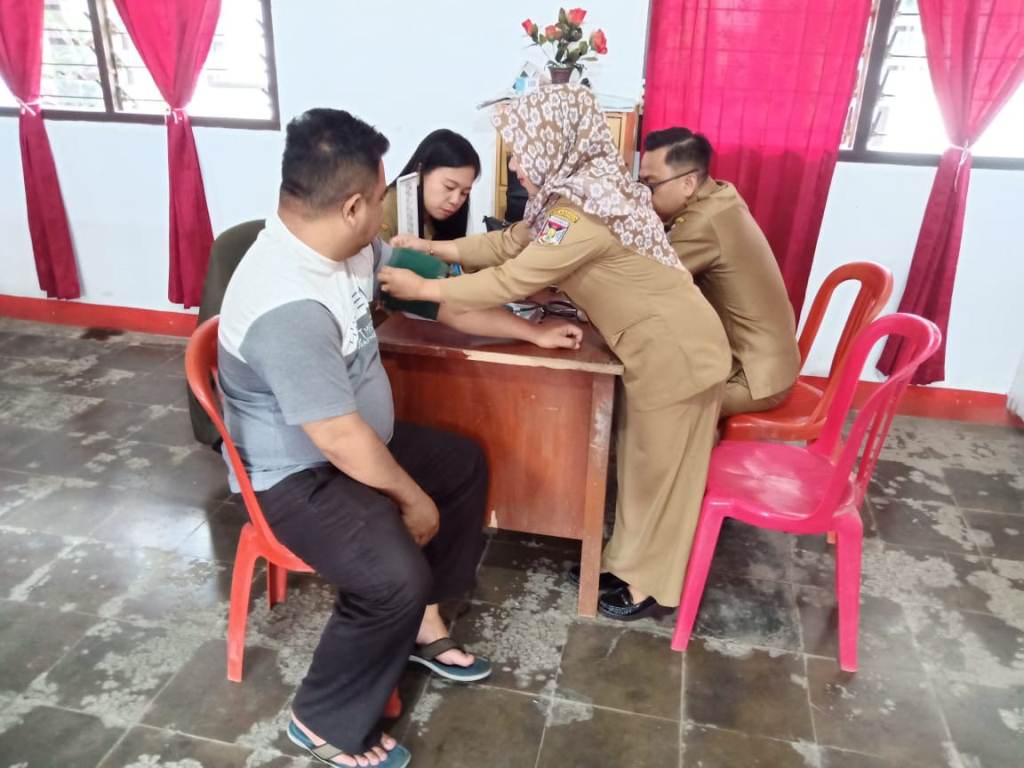 dinkes-minahasa-siaga-saat-pleno.jpg