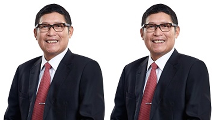 direktur-utama-bursa-efek-indonesia-bei-inarno-djajadi09.jpg