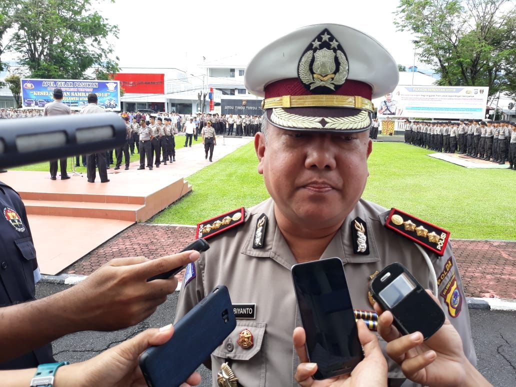 dirlantas-polda-sulut-kombes-pol-ari-subiyanto_20180410_110556.jpg
