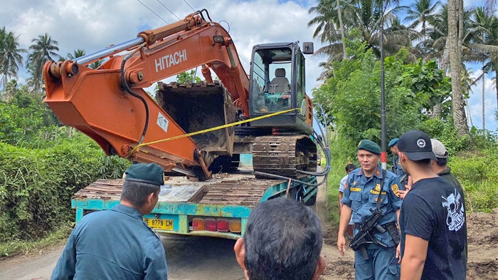 Ditreskrimsus Polda Sulut dan Balai Gakum LHK Sita 1 Unit Ekskavator, Operasi Tertib Pertambangan