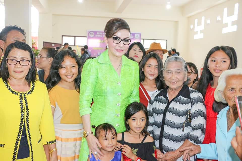 Bupati Minsel Tetty Paruntu Ungkap Rahasia Selalu Tampil Cantik dan Prima, Ternyata Simpel