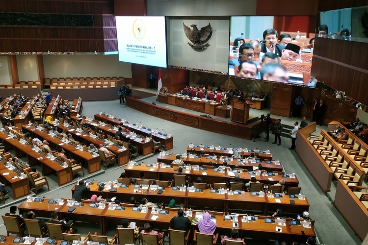 dpr-ri-menggelar-rapat-paripurna-4444-fggg.jpg