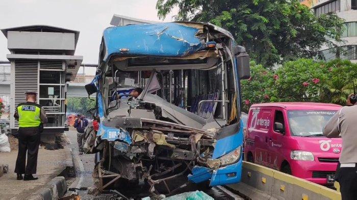 Kecelakaan Maut Tadi Pukul 08.45 WIB, 3 Tewas dan 30 Orang Jadi Korban, Tabrakan 2 Bus Transjakarta