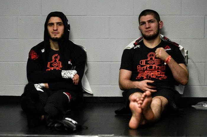 dua-petarung-ufc-khabib-nurmagomedov-kanan-dan-islam-makhachev.jpg
