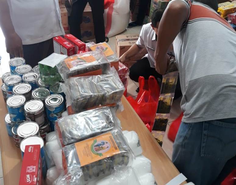 fad-bolmong-salurkan-bantuan-untuk-korban-bencana-manado.jpg