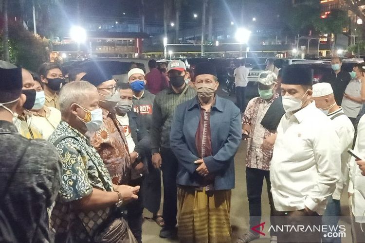 fpi-temukan-luka-tembak-tak-wajar-12121.jpg