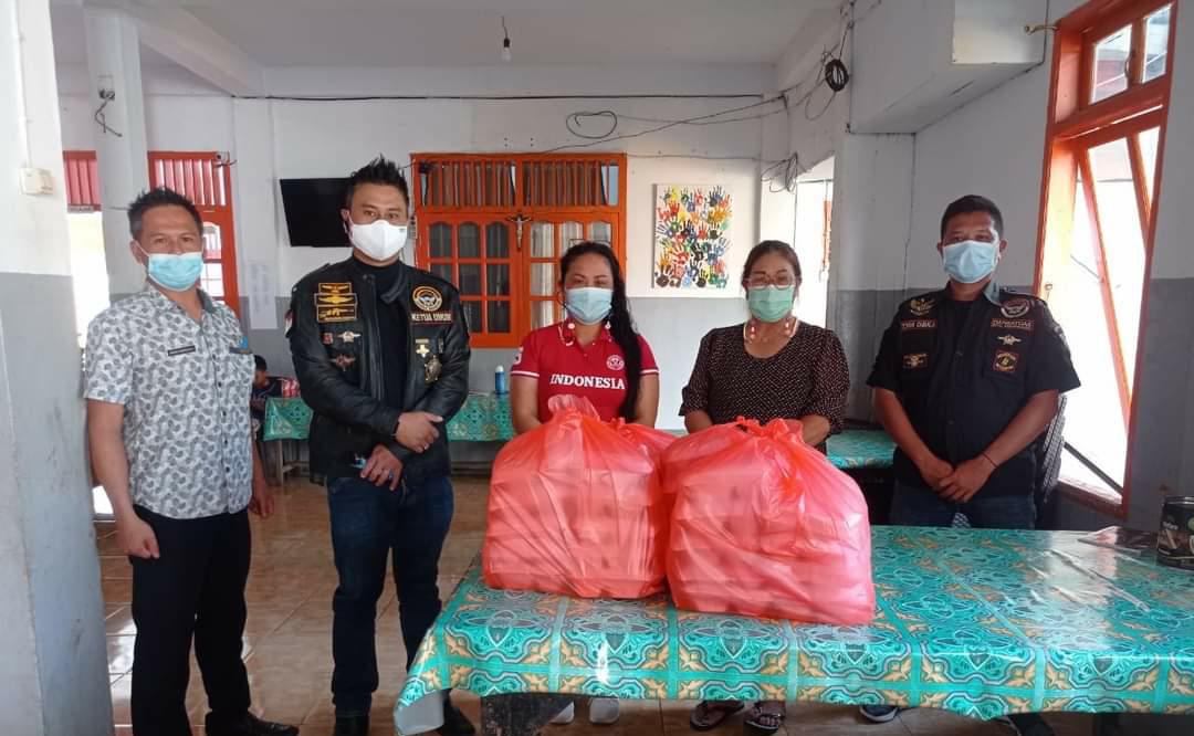 Garda Manguni Bantu Warga Isoman di Sulawesi Utara