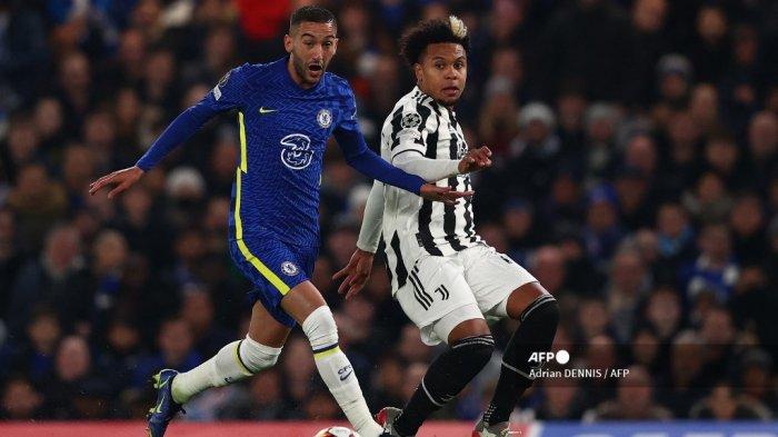 gelandang-chelsea-asal-maroko-hakim-ziyech-bersaing-dengan-gelandang-juventus-as-weston.jpg