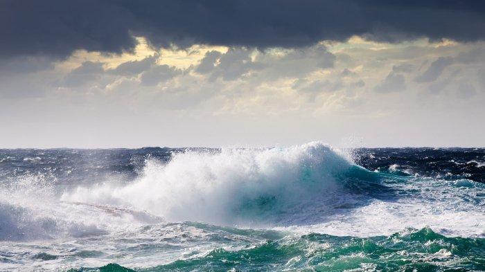 Peringatan Dini BMKG Sabtu 13 Februari 2021, 23 Wilayah Cuaca Ekstrem hingga Gelombang Laut Tinggi