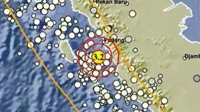 gempa-bumi-di-wilayah-Kabupaten-Pesisir-Selatan-Sumatera-Barat-Kamis-4-Juni-2026-f.jpg