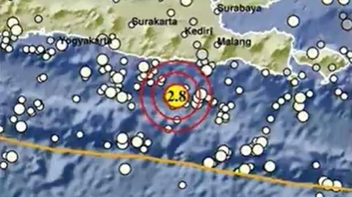 gempa-bumi-di-wilayah-Kabupaten-Trenggalek-Jawa-Timur-Minggu-10-Mei-2026.jpg