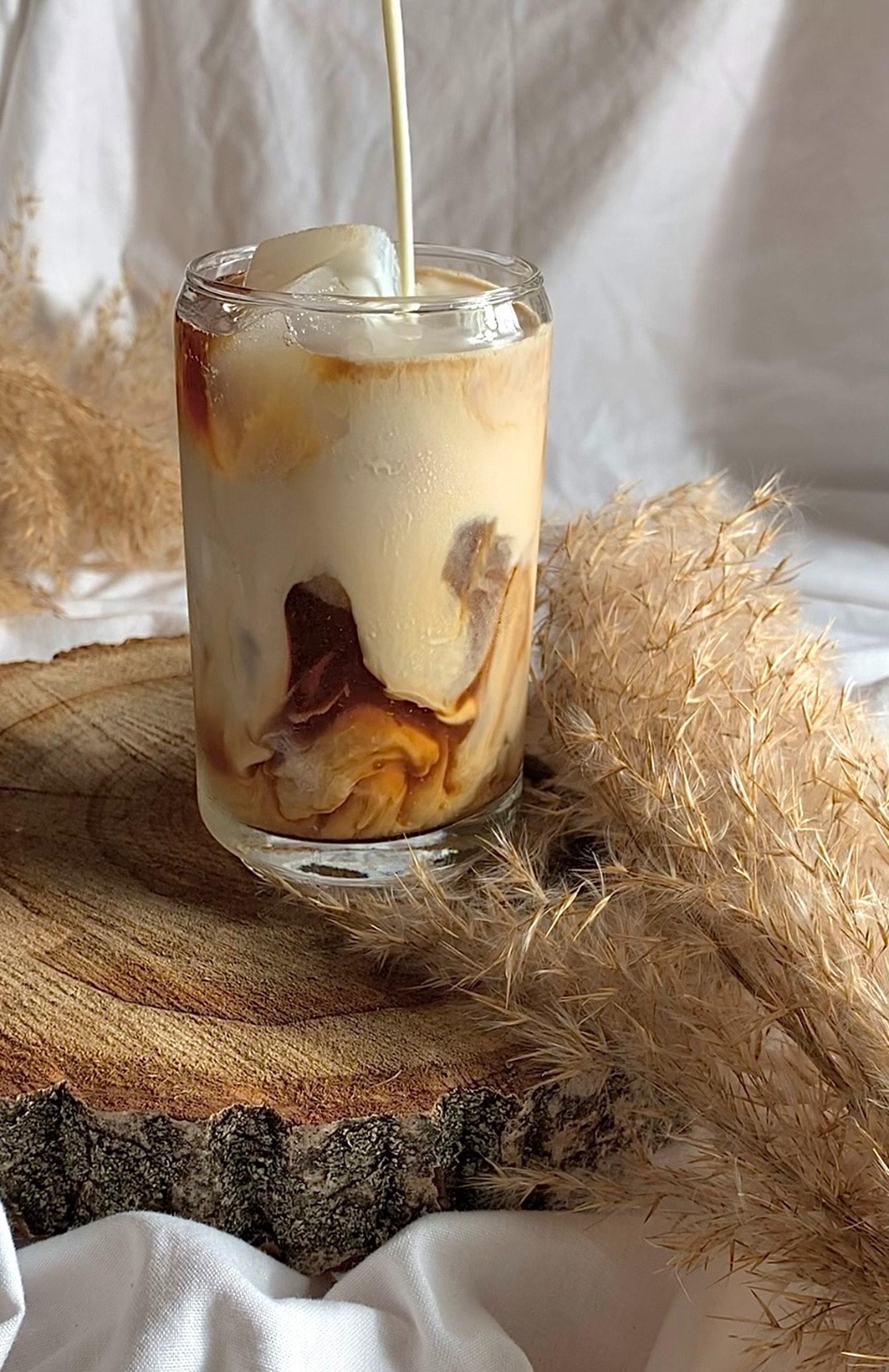 Penderita Kolesterol Tak Boleh Konsumsi 12 Jenis Minuman Berikut