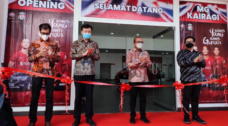 grand-opening-mg-kairagi-manado-foto-istinewa-dari-mg-motor.jpg