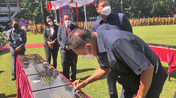 Gubernur Sulut Olly Dondokambey Resmikan Proyek Sumber Dana PEN 2020 dan 2021