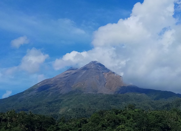gunung-karangetang326236.jpg