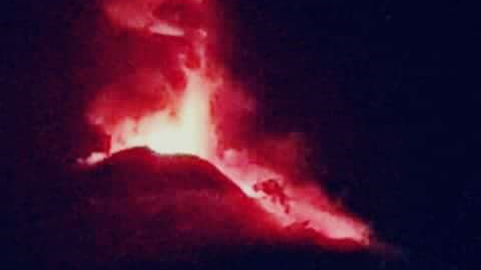 gunung-soputan-erupsi-1.jpg
