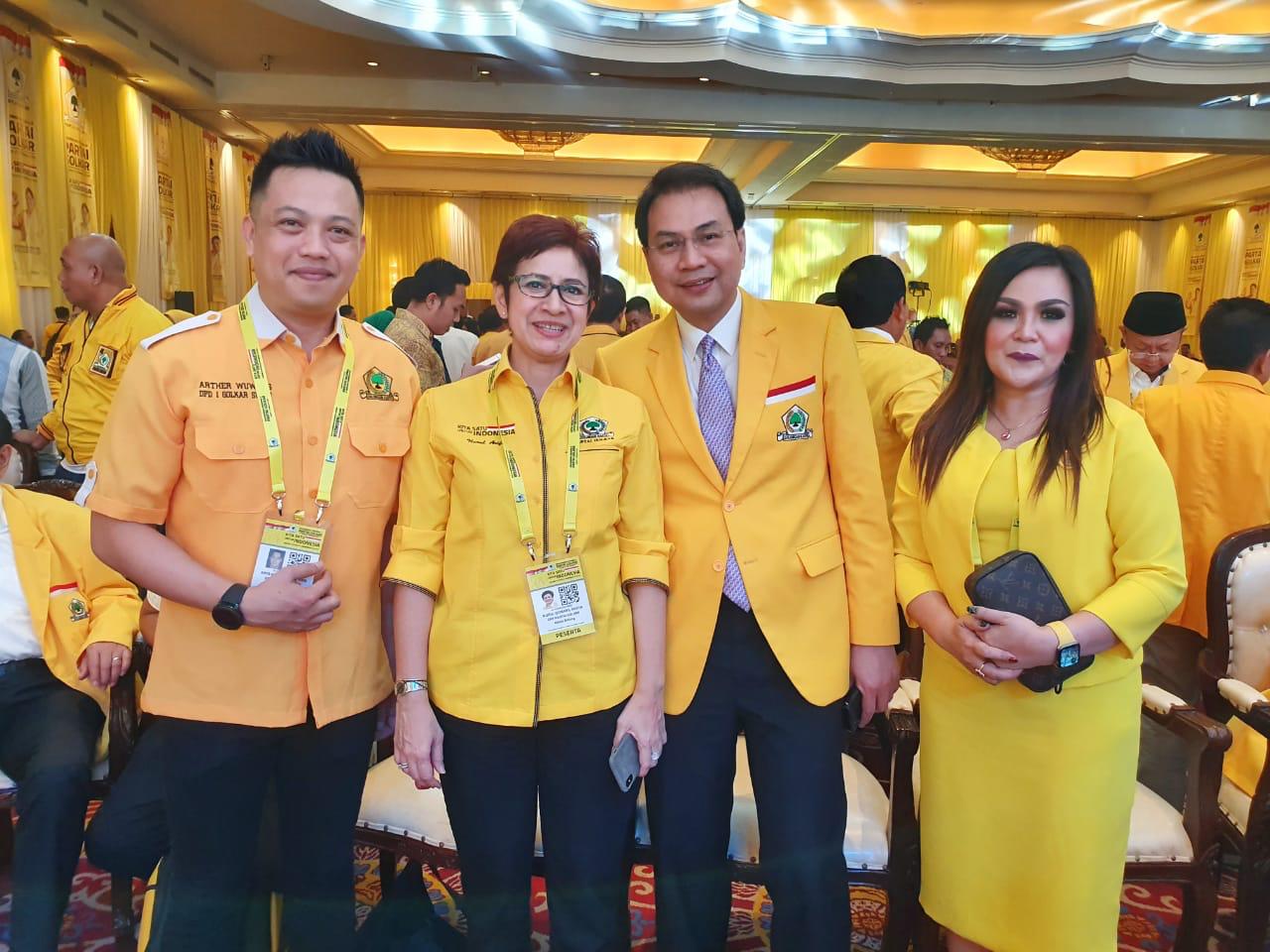hadiri-munas-x-partai-golkar-sas-dukung-airlangga.jpg