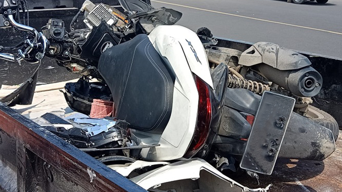 Kecelakaan Maut Pukul 05.00 WIB, Pemotor Tewas di Tempat, Korban Ngebut Lalu Tabrak Truk Muat Pupuk