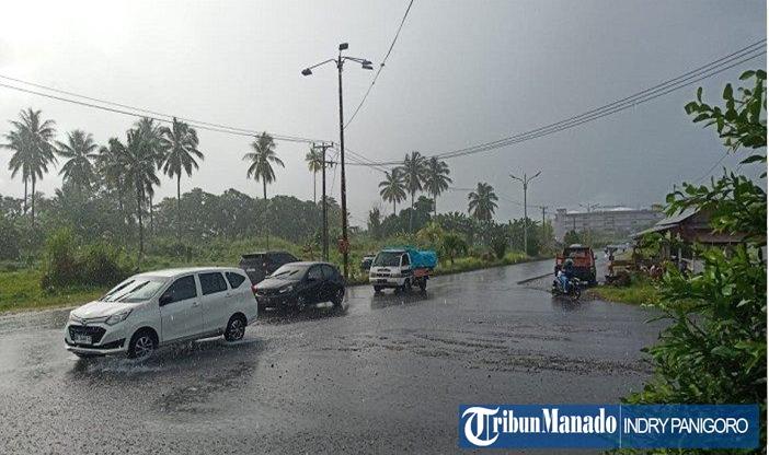 hujan-guyur-daerah-di-Sulut.jpg