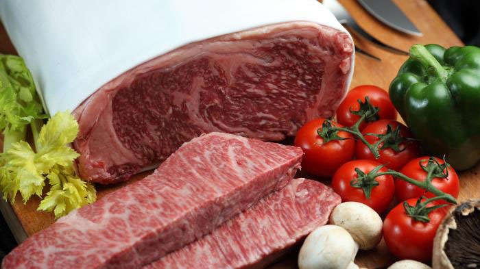 Daging Sapi atau Daging Kambing, Mana yang Lebih Sehat?