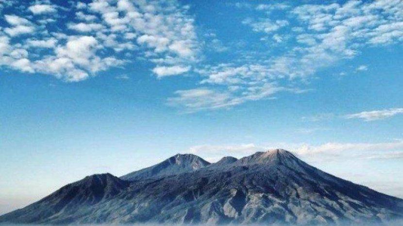 20 Gunung Api di Indonesia yang Berstatus Waspada & Siaga, 2 di Sulawesi Utara, Lokon dan Soputan