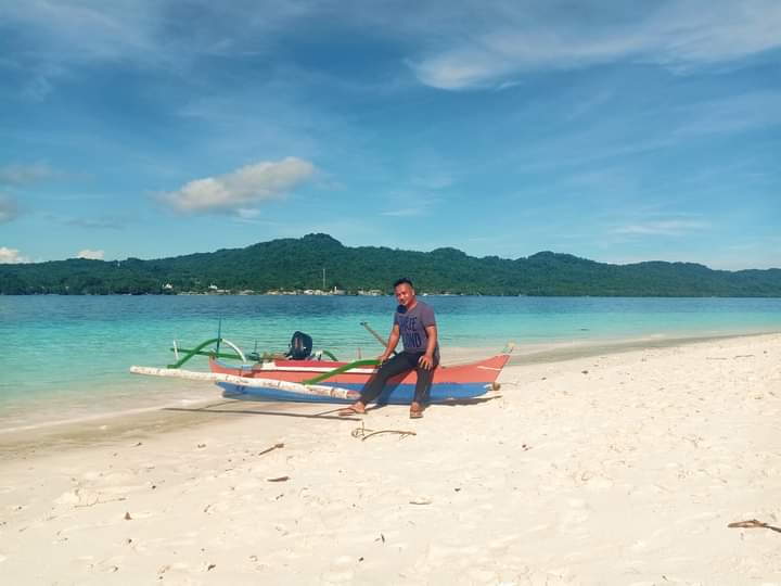 indah-pulau-sara-di-kabupaten-kepulauan-talaud.jpg