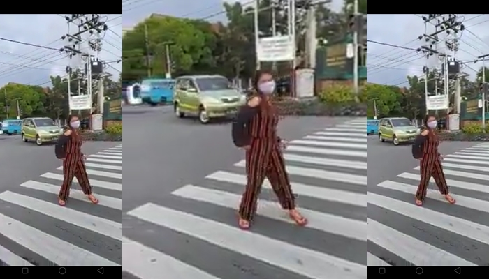 iseng-itulah-alasan-utamanya-berjoged-di-lampu-merah-hanya-iseng-234.jpg