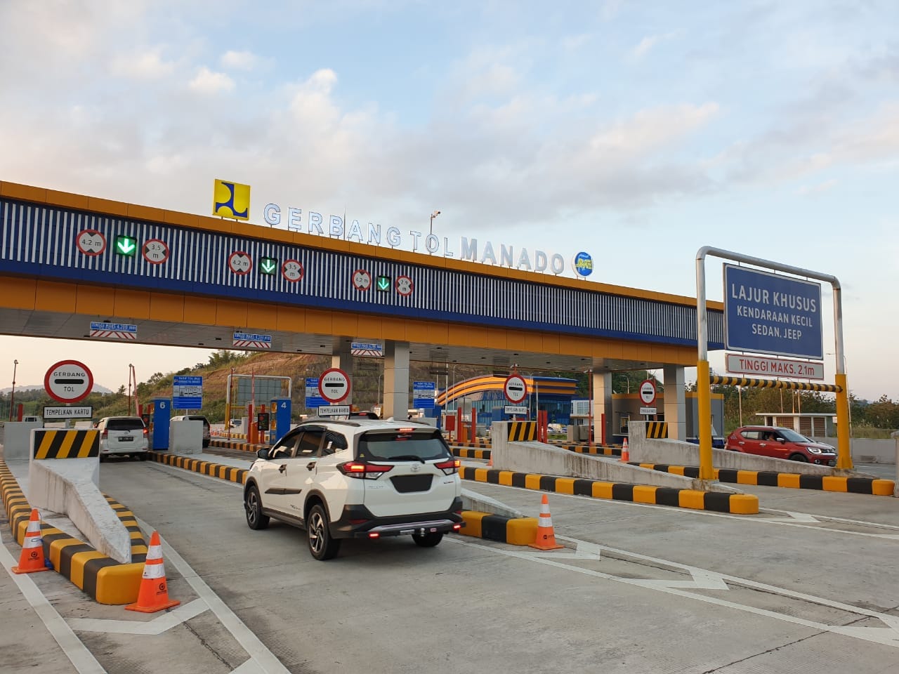 21 Hari Pembukaan Tol Manado-Bitung, 170 Ribu Kendaraan Lalu Lalang Melintas