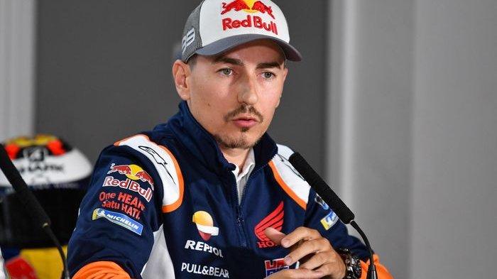jorge-lorenzo-di-sesi-jumpa-pers-motogp-inggris-2019-347347834.jpg