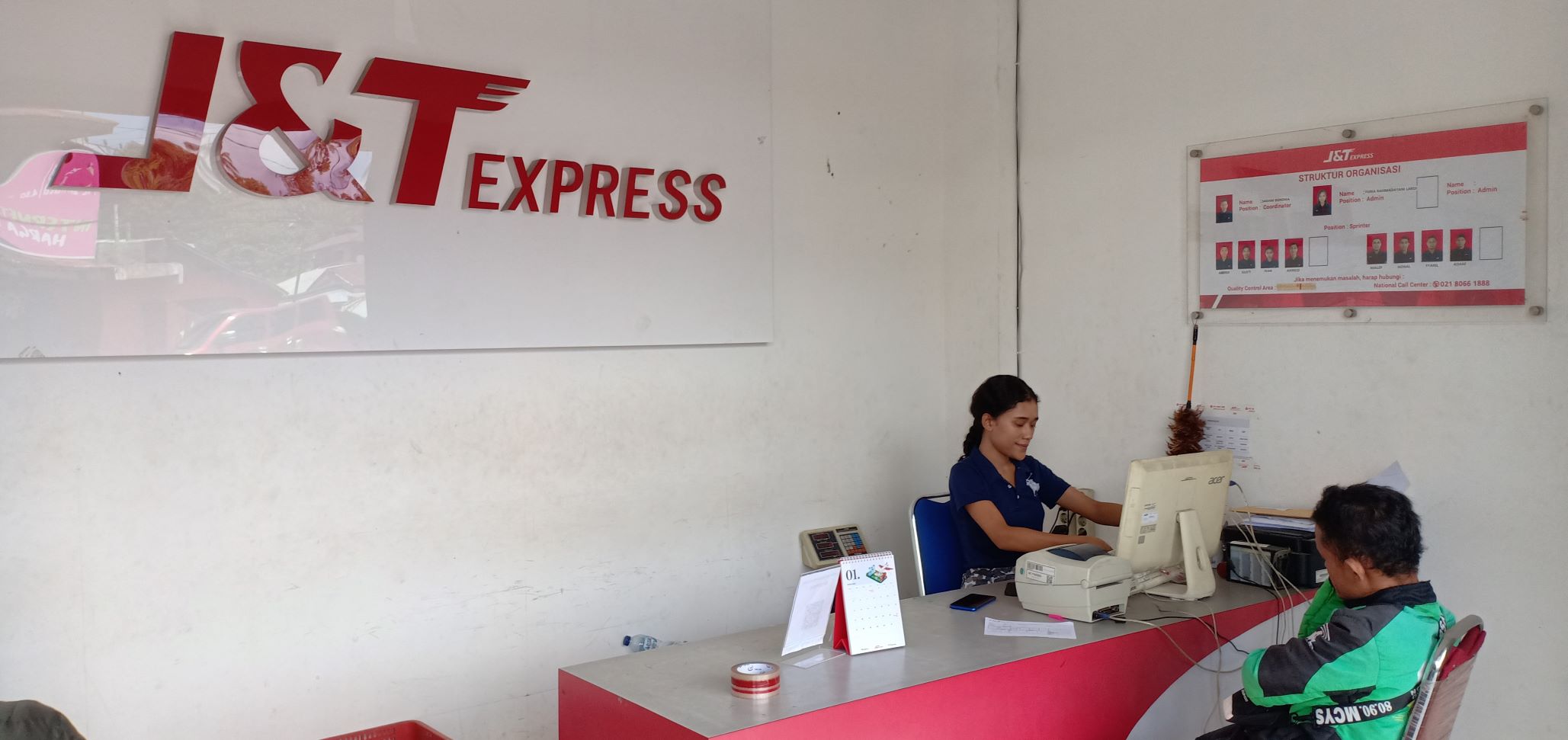 Pengemar Olshop Mengaku Belanja Online Karena Lumayan Murah dan Mudah