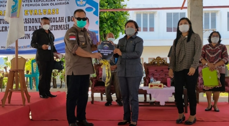 Talaud Dapat Bantuan Perpustakaan Keliling dari Perpusnas