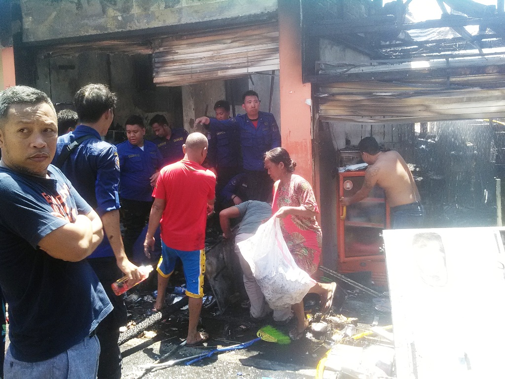 kais-sisa-kebakaran-di-kampung-kodo.jpg