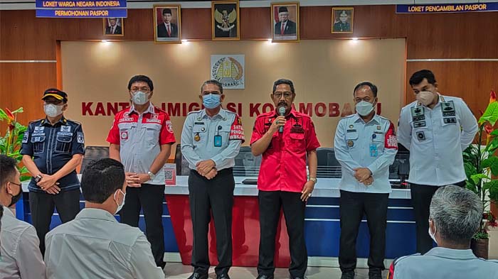 kakanwil-kemenkumham-sulut-haris-sukamto-foto-terbarunya.jpg