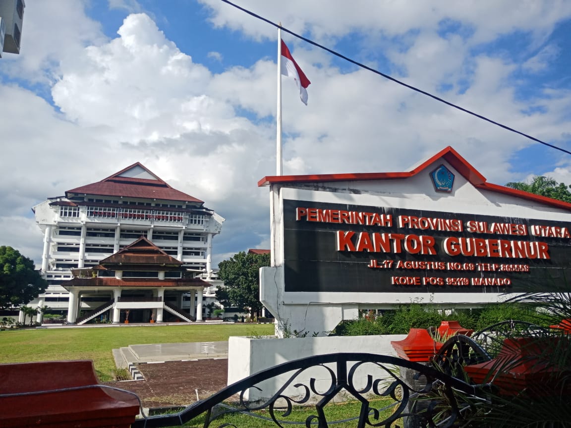 kantor-gubernur-sulawesi-utara757hgfhgfh.jpg