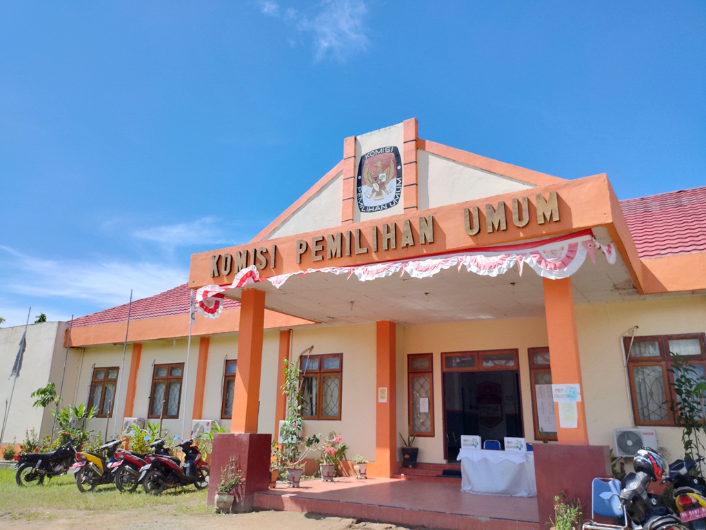 KPU Bolmut Mulai Lakukan Coklit Data Pemilih, Harundjta: Petugas PPDP Tetap Ikuti Protokol Kesehatan