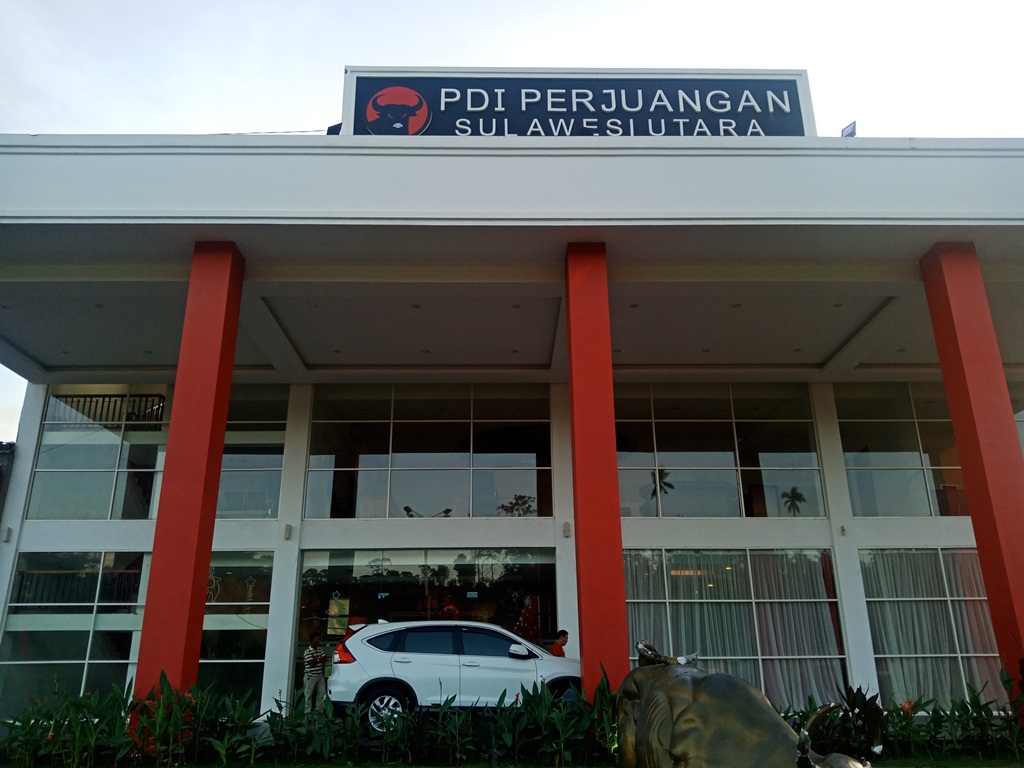 kantor-pdip-sulut.jpg