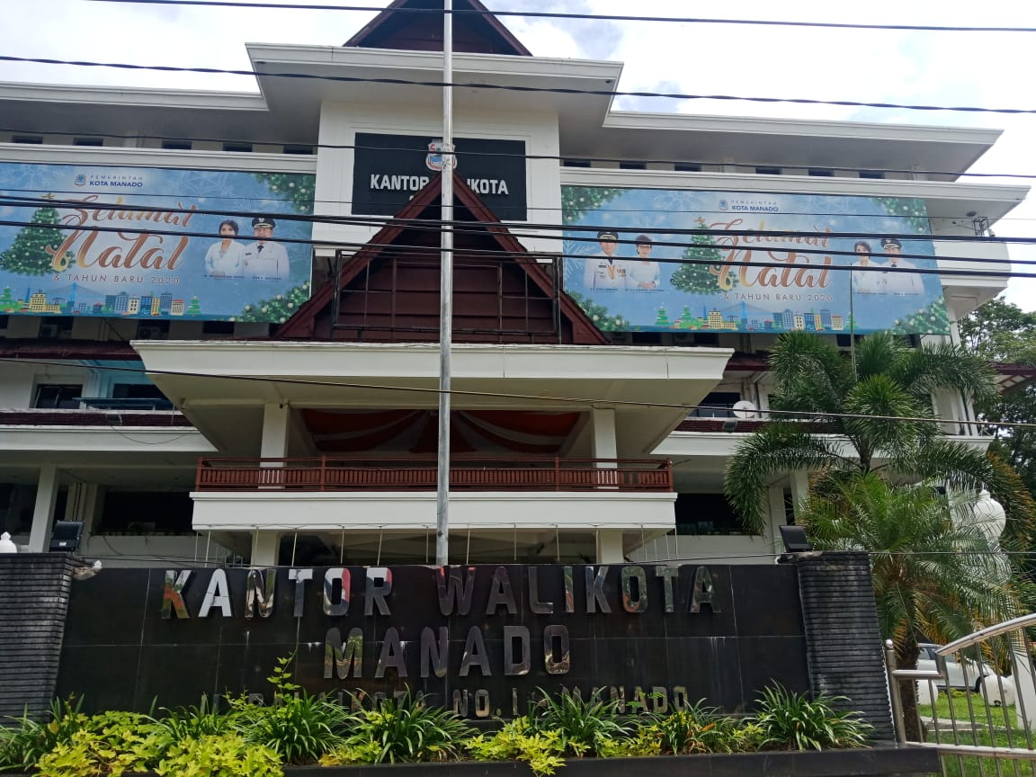 kantor-walikota-manadockckckt.jpg