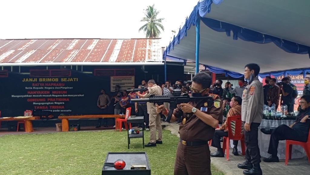 Kapolda dan Forkopimda Sulut Gelar Olahraga Menembak di Mako Brimob