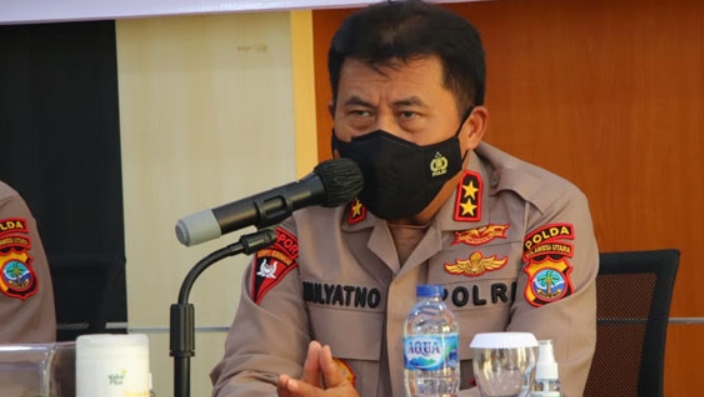 kapolda-sulut-irjen-pol-mulyatno-saat-berkunjung-ke-polres-minut-dcfbvfdvb.jpg