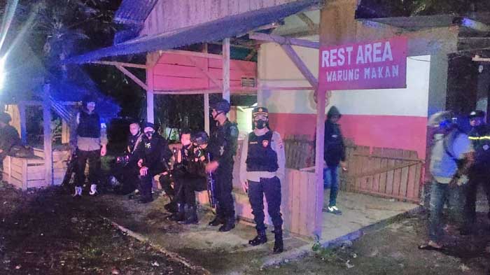 kapolres-bolmong-saat-turun-ke-lokasi-di-dumoga-barat-4849.jpg