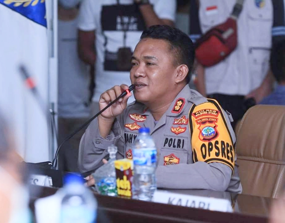 kapolres-bolmut-akbp-wahyu-purwidiarso-sh-sik-4.jpg