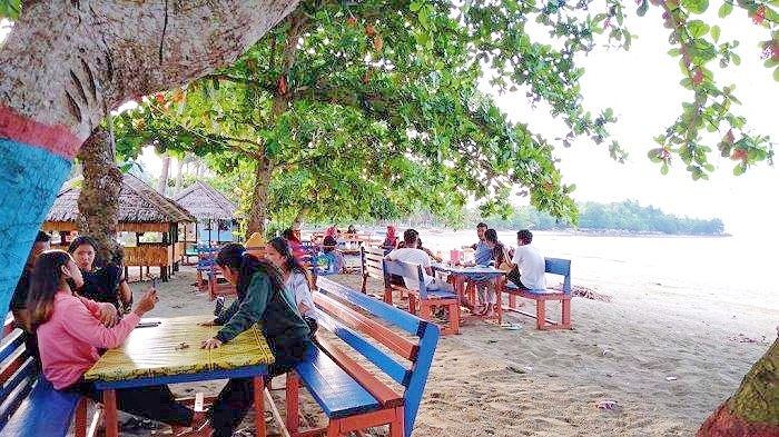 kawasan-wisata-pantai-batu-pinagut-jadi-tempat-favorit.jpg