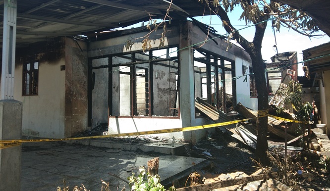 Kebakaran Rumah di Teling Atas, Tidak Ada yang Diselamatkan