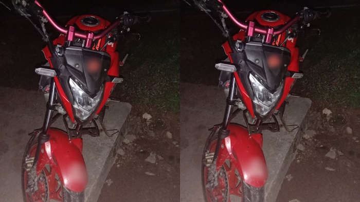 kecelakaan-diruas-jalan-melonguane-barat-tepat-di-depan-bandara-melonguane.jpg