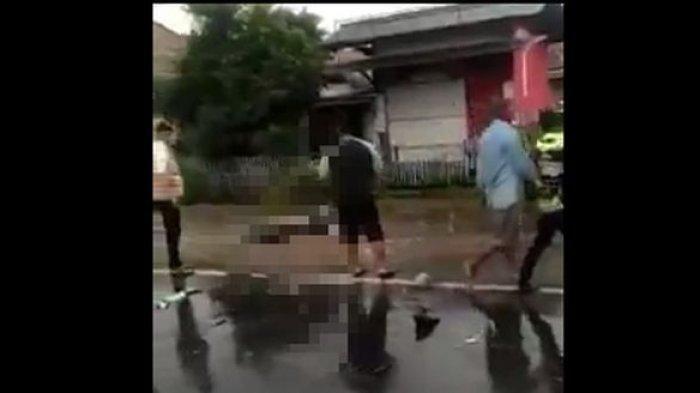 Seorang Wanita Hamil Mudah Bersama Suaminya Tewas Kecelakaan, Motor Tabrakan dengan Truk