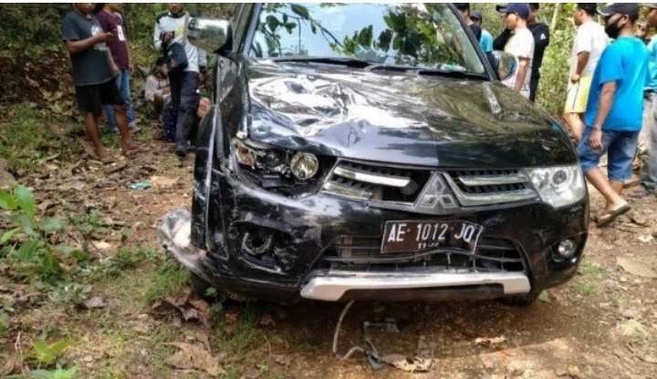 Kecelakaan Maut Pkl 09.15 WIB, Pengemudi 17 Tahun Mobil Pajero Tabrak 3 Motor, Lisa Tewas di Tempat