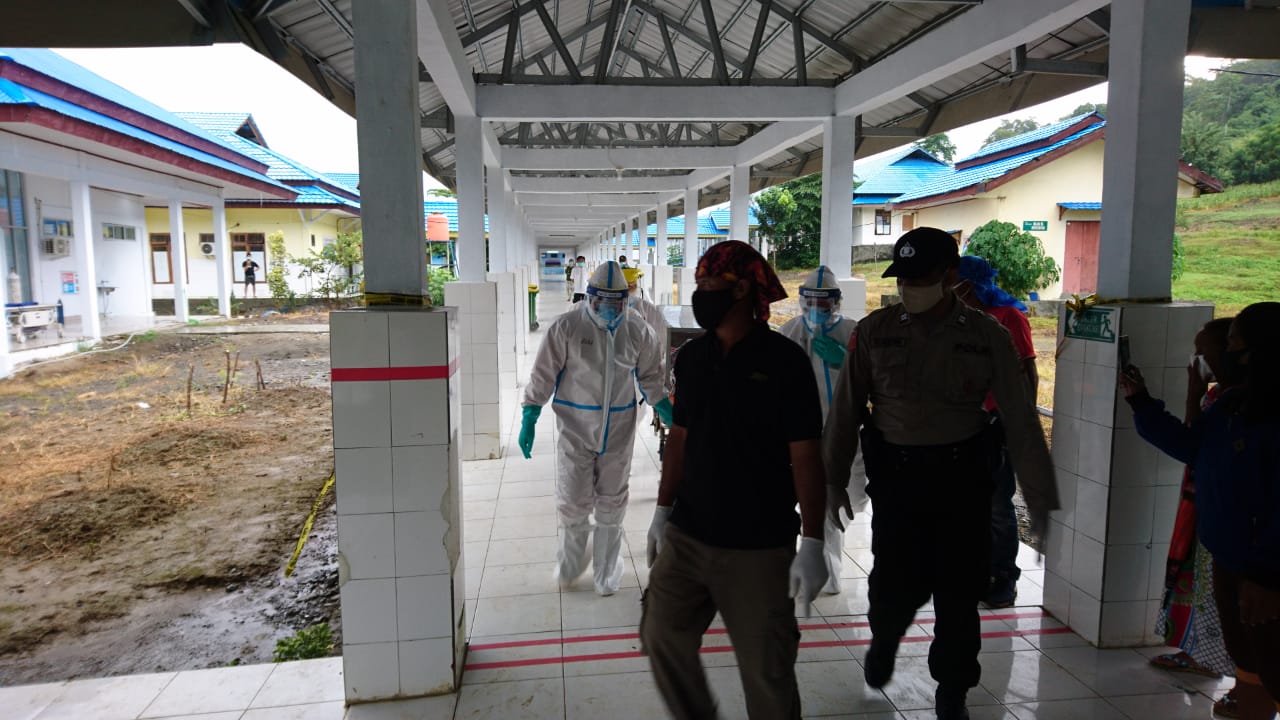 Sempat Menolak, Keluarga Akhirnya Luluh, Pasien PDP Dimakamkan dengan Protokol Covid-19