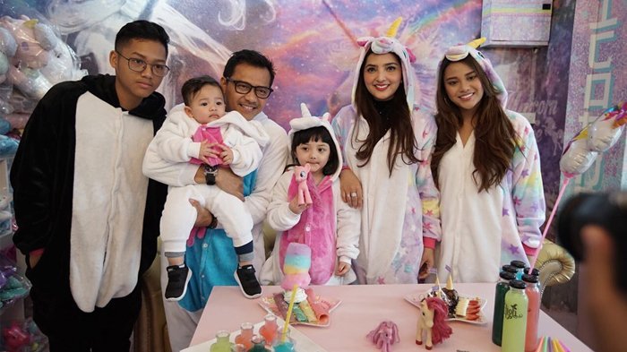 Keluarga A6 Anang-Ashanty Positif Covid-19, Arsy Menangis, Aurel Bikin Permintaan, Azriel?