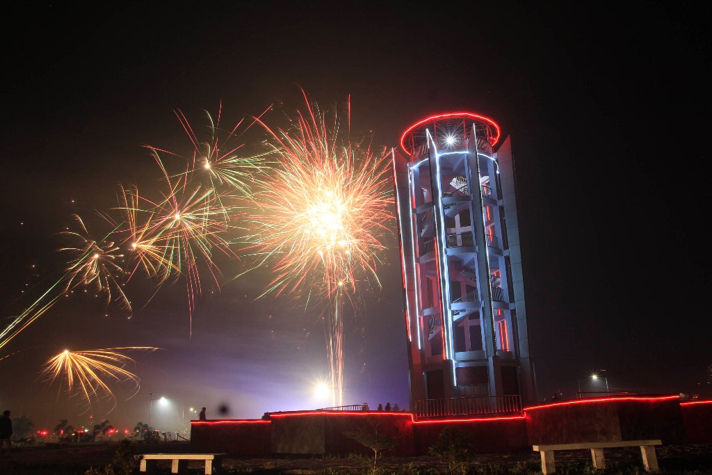 Arti Mimpi Kembang Api, Pertanda Baik Atau Buruk? Ini Tafsiran Lengkapnya